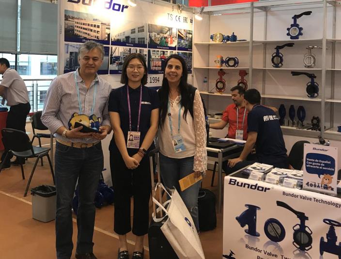 A pair of Turkish couples came to the Bundor booth with their younger sons.